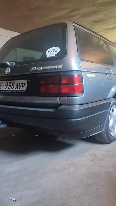 автомобили: Volkswagen Passat: 1992 г., 1.8 л, Механика, Бензин, Универсал — 5