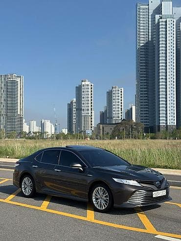 highlander 2012: Toyota Camry: 2019 г., 2.5 л, Автомат, Гибрид — 1