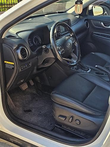 Продажа авто: Hyundai Kona: 2018 г., 1.6 л, Робот, Дизель, Хэтчбэк — 9