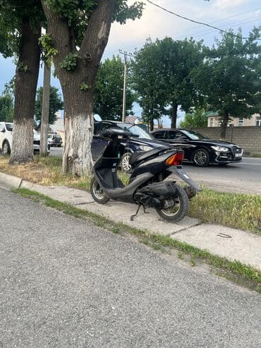 ямаха джог: Скутер түрү Honda, 50 куб. см, Бензин, Колдонулган, Бөлүп төлөө менен — 2