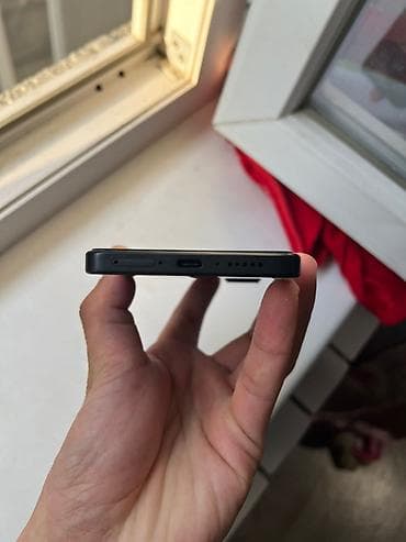 poco f7 цена: Poco X7 Pro, Б/у, 512 ГБ, цвет - Черный, 2 SIM — 4