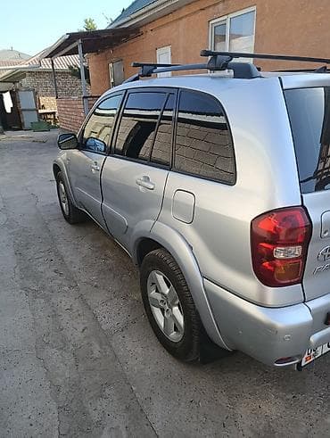 Toyota RAV4: 2004 г., 2 л, Кол менен иштөөчү, Дизель, Кроссовер