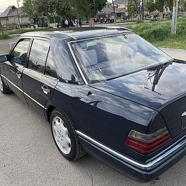 Mercedes-Benz E-Class: 1993 г., 2.8 л, Автомат, Бензин, Седан — 8