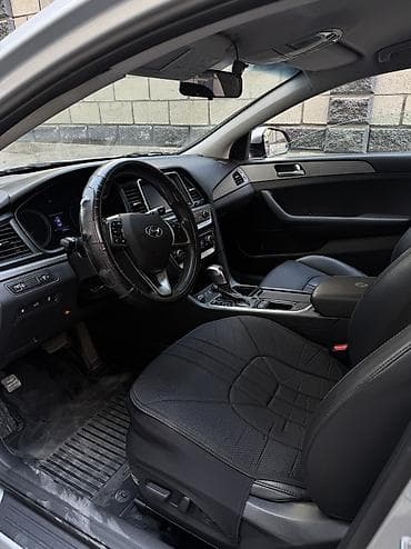 китайский мини машина: Hyundai Sonata: 2022 г., 2 л, Автомат, Газ, Седан — 5