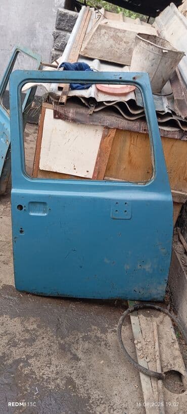 спортбайк бмв: Дверь Комплект ГАЗ, Оригинал — 2