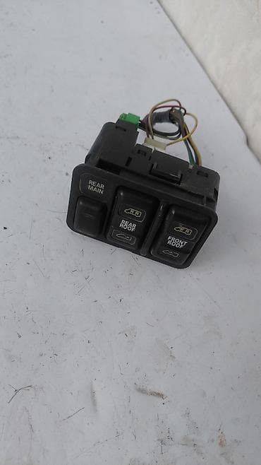 Блок переключателей люка для Honda Stepwgn (Step Wagon) RF1 -