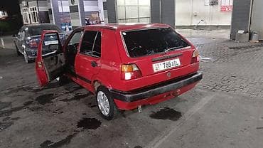 mini cuper: Volkswagen Golf: 1991 г., Хэтчбэк — 2
