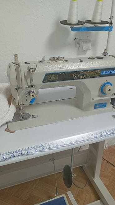 Контейнеры: Промышленная швейная машина LEJIANG C5хорошая состояние не рыве - — 1