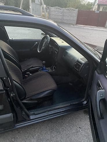 Продажа авто: Volkswagen Passat Variant: 1993 г., Универсал — 7