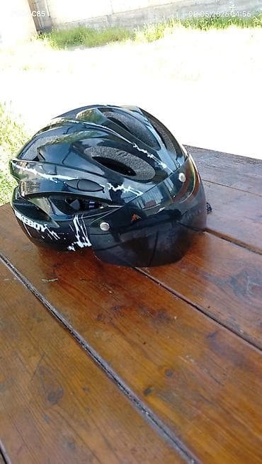 велосипедный шлем: Велошлем BIKEBOY с магнитным визором - Тип: шоссейно-городской — 1