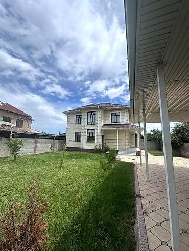 в воронцовке: 🏡 Загородный дом мечты у подножия гор! ⛰️ ✨ Продаётся двухэтажный дом — 9