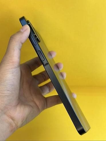 galaxy a8: Samsung Galaxy A7, Б/у, 128 ГБ, цвет - Черный, 2 SIM, eSIM — 2