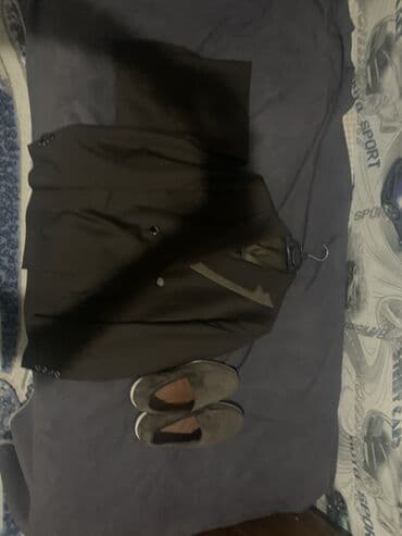 Мужской костюм BAGLIANO + замшевые лоферы41размер - Бренд: Bagliano