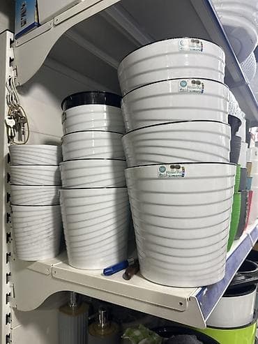 не нужное: Пластиковые кашпо для комнатных и уличных растений - Материал — 3