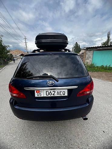 byd e9: Toyota Avensis Verso: 2001 г., 2 л, Механика, Бензин, Минивэн — 8