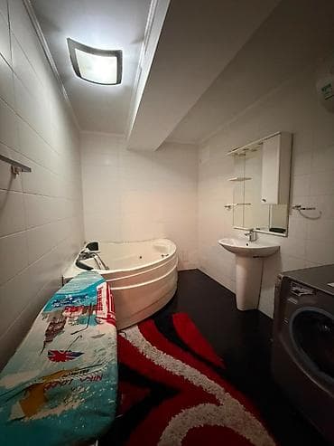 osh flat: 3 комнаты, 112 м², Пишпек Индивидуалка, 5 этаж, Косметический ремонт — 3