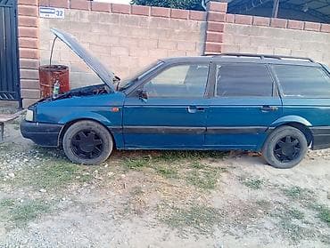 Volkswagen Passat Variant: 1988 г., 1.8 л, Механика, Универсал — 3