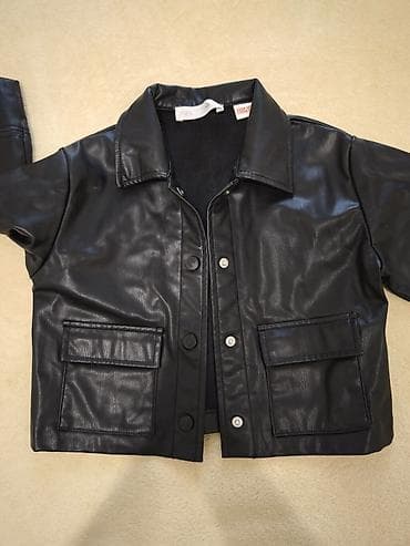 Боди: Продам б/у стильную курточку, внутри тонкий флис. Писать в whatsapp — 2