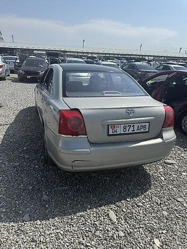 r18 kia: Toyota Avensis: 2005 г., Механика, Бензин, Седан — 3
