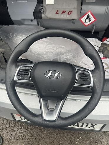 Автозапчасти: Руль Hyundai 2020 г., Новый, Оригинал, Корея — 1