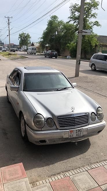 реалии: Mercedes-Benz E-Class: 1996 г., 2.4 л, Механика, Бензин, Седан — 4