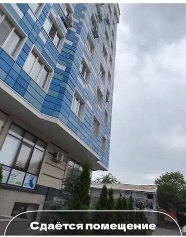 возле дороги: Аренда офисов, 163 м², В жилом комплексе — 1