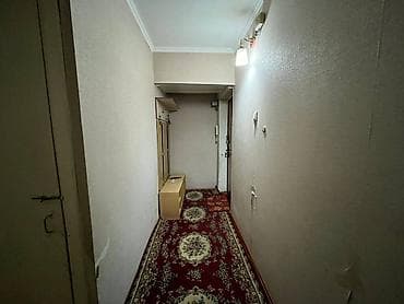 продаю квартиру 8 мкр: 1 комната, 32 м², 104 серия, 1 этаж, Косметический ремонт — 2