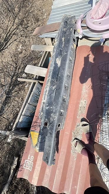 Пороги 210 w Пластиковые элементы салона/кузова для автомобиля. В