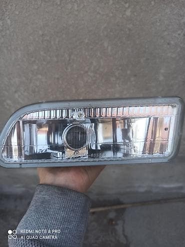 Противотуманные фары: Правая противотуманная фара Honda — 1