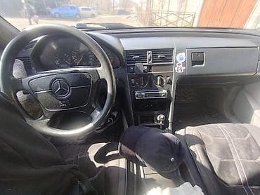 Mercedes-Benz C-Class: 1994 г., 1.8 л, Механика, Бензин, Седан