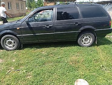 Транспорт: Volkswagen Passat: 1991 г., Механика, Универсал — 5