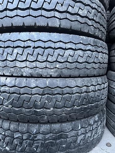 stud 100: Шины 205 / 80 / R 17.5, Всесезонная, Б/у, Комплект, Грузовики/Автобусы, Япония, Bridgestone — 1