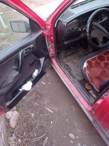 range rover 2003: Volkswagen Vento: 1994 г., 1.8 л, Механика, Бензин — 5