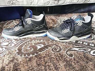 Мужские кроссовки, 40, Air Jordan, Б/у, цвет - Черный — 2