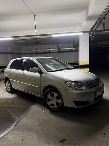 авто яшик: Toyota Corolla: 2005 г., 1.6 л, Автомат, Бензин, Хэтчбэк — 2