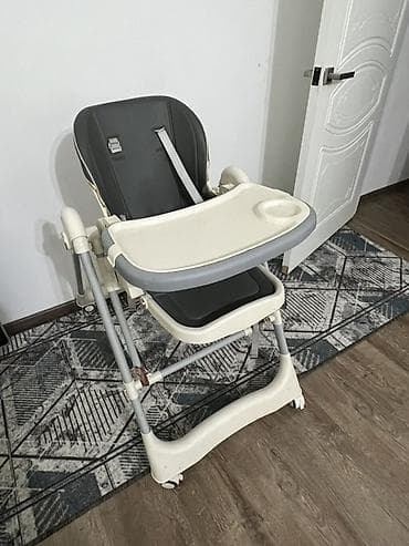 автолюлька до года: Детский стульчик для кормления - Регулируемая спинка: несколько — 2