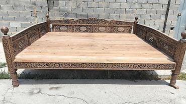 Үй жана бакча: Тапчан 300 x 250 x Жыгач — 2