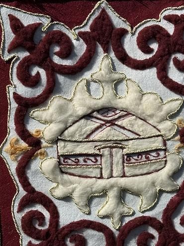 корейский одежда: Картина «Символ традиций»⚜️🇰🇬 Ручная работа из войлока. Для заказа — 3