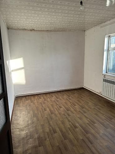 продаю дом кирком: Сдается Дом 🏠 на долгий срок только семейным Адрес: Ак ордо 3 не — 5