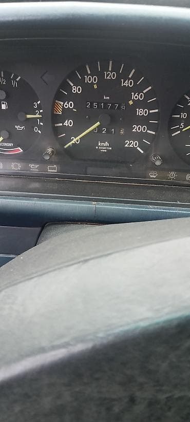 спидометр w210: Mercedes-Benz W124: 1986 г., 2.3 л, Механика, Бензин, Седан — 7
