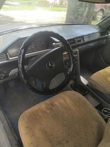 Mercedes-Benz W124: 1989 г., Кол менен иштөөчү, Бензин, Седан — 3