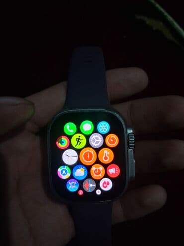 Компьютеры, ноутбуки и планшеты: Смарт-часы с фиолетовым силиконовым ремешком и прямоугольным экраном — 2