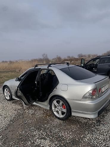 2 uz fe: Toyota Altezza: 1999 г., 0.2 л, Автомат, Бензин — 2