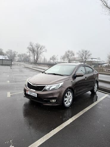 Kia Rio: 2015 г., 1.4 л, Автомат, Бензин, Седан