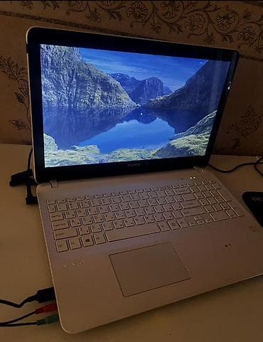 xiaomi pad 6 pro: Ноутбук Sony VAIO, серебристый корпус, крупный 15–17" экран с — 1
