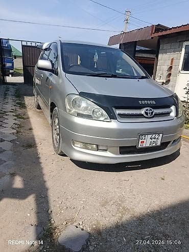 gac aion v: Toyota Ipsum: 2002 г., 2.4 л, Автомат, Газ, Минивэн — 2