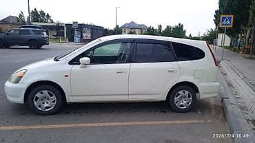pod: Honda Stream: 2003 г., 1.7 л, Автомат, Бензин, Минивэн — 4