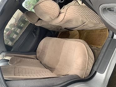 мазд: Mazda Cronos: 1992 г., 2 л, Ручные, Бензин, Седан — 6