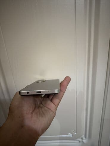 аудио адаптер: Redmi, Redmi A5, Б/у, 64 ГБ, цвет - Серебристый, 2 SIM — 3