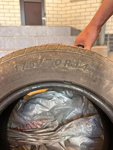 m60 b40: Пара летних шин 175/70 R14 - Размер: 175/70 R14 (указан на боковине) — 2